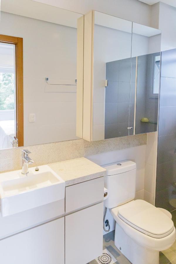 Apartamento Apto Novo Com Piscina E A 5 Minutos Do Centro - *